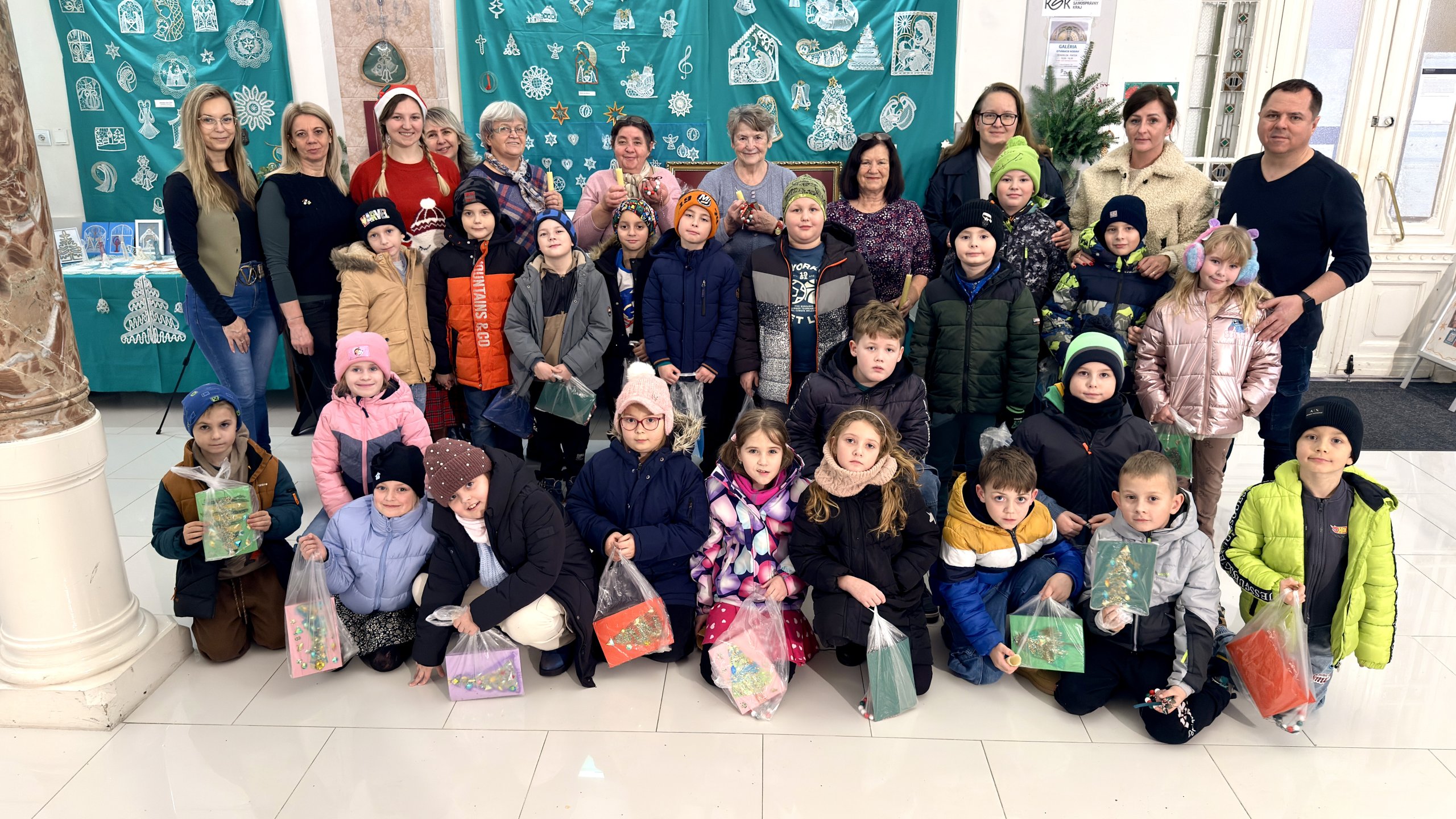 KEĎ UMENIE ZBLIŽUJE – tvorivé viacgeneračné stretnutia 2025