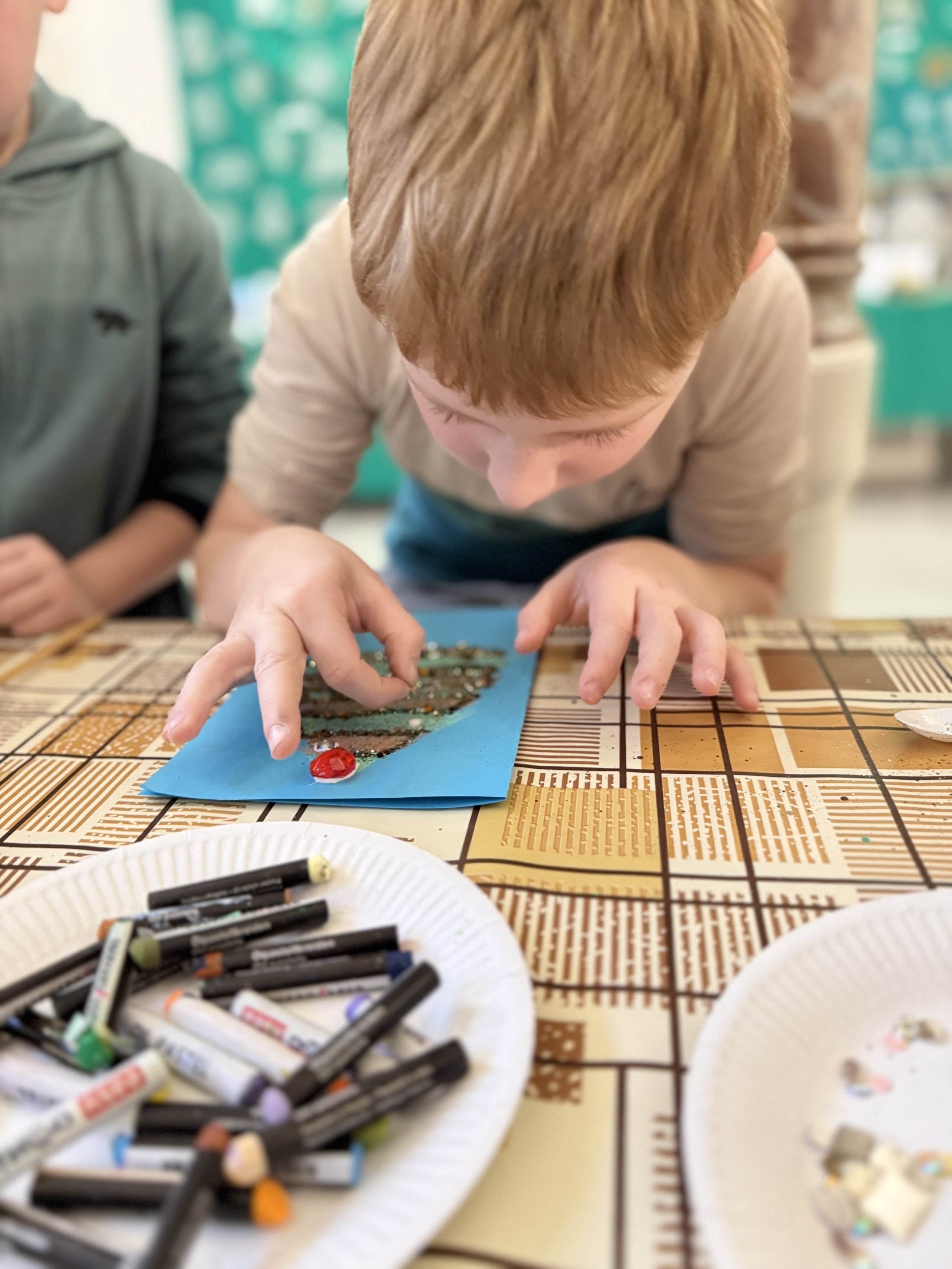 KEĎ UMENIE ZBLIŽUJE – tvorivé viacgeneračné stretnutia 2025