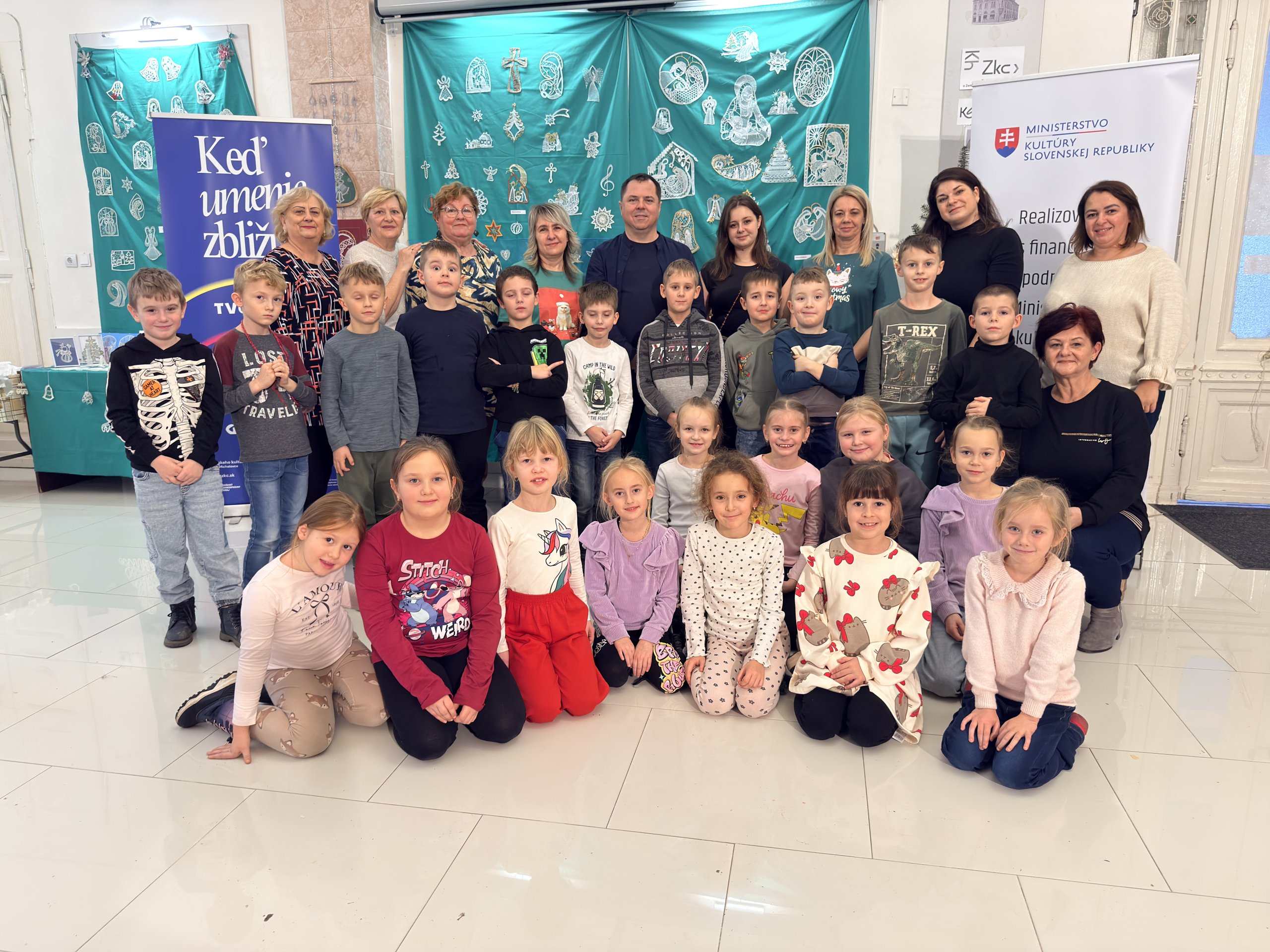 KEĎ UMENIE ZBLIŽUJE – tvorivé viacgeneračné stretnutia 2025