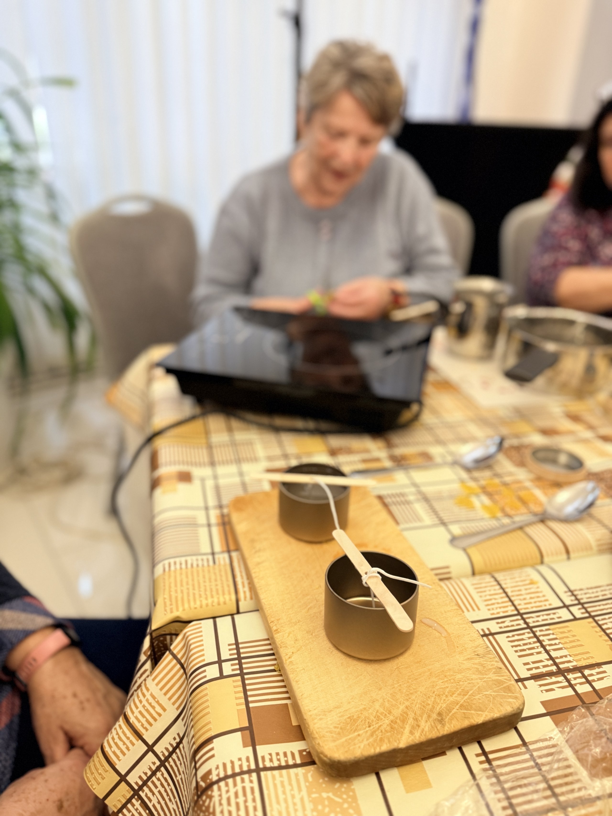 KEĎ UMENIE ZBLIŽUJE – tvorivé viacgeneračné stretnutia 2025