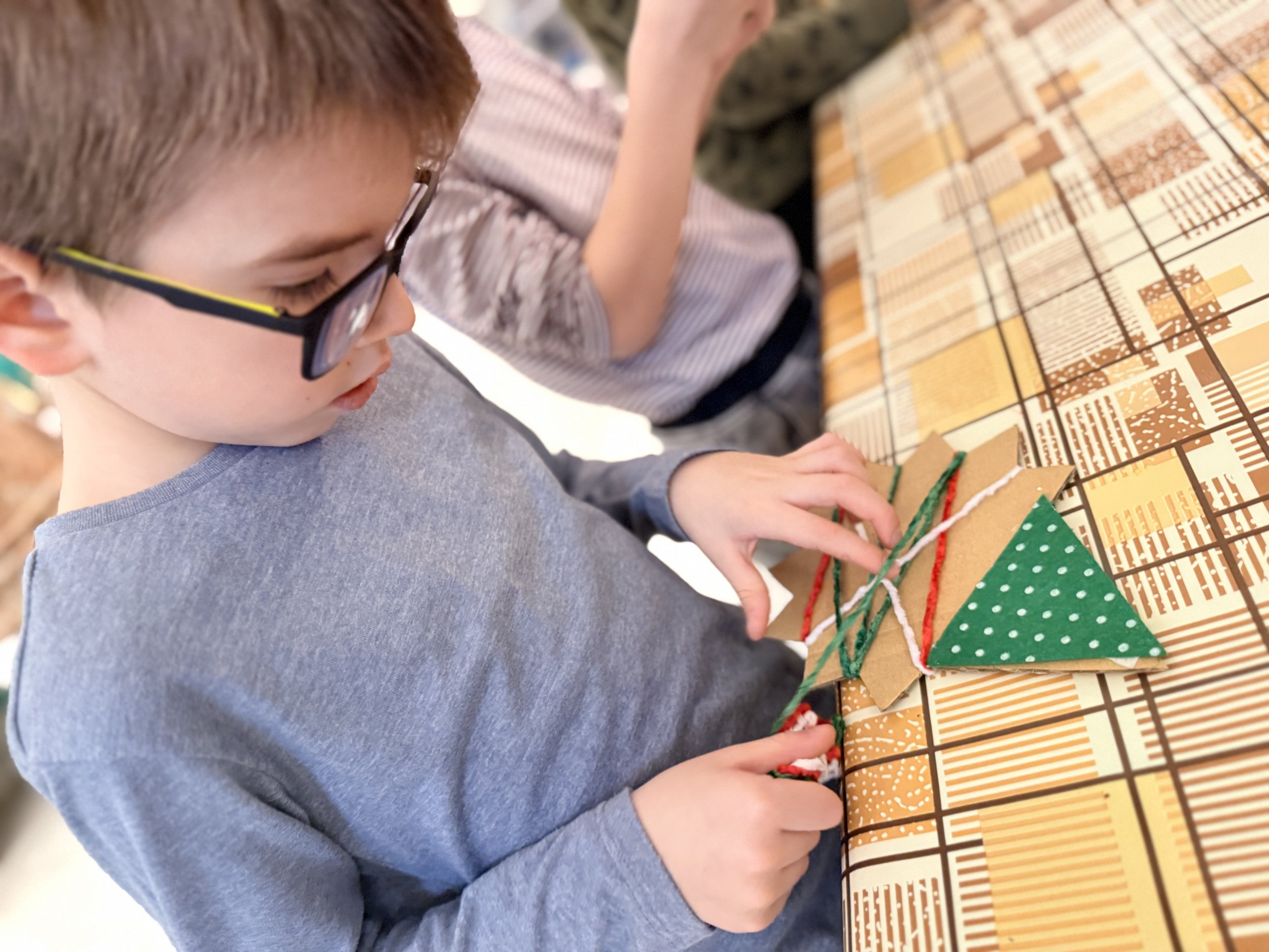 KEĎ UMENIE ZBLIŽUJE – tvorivé viacgeneračné stretnutia 2025