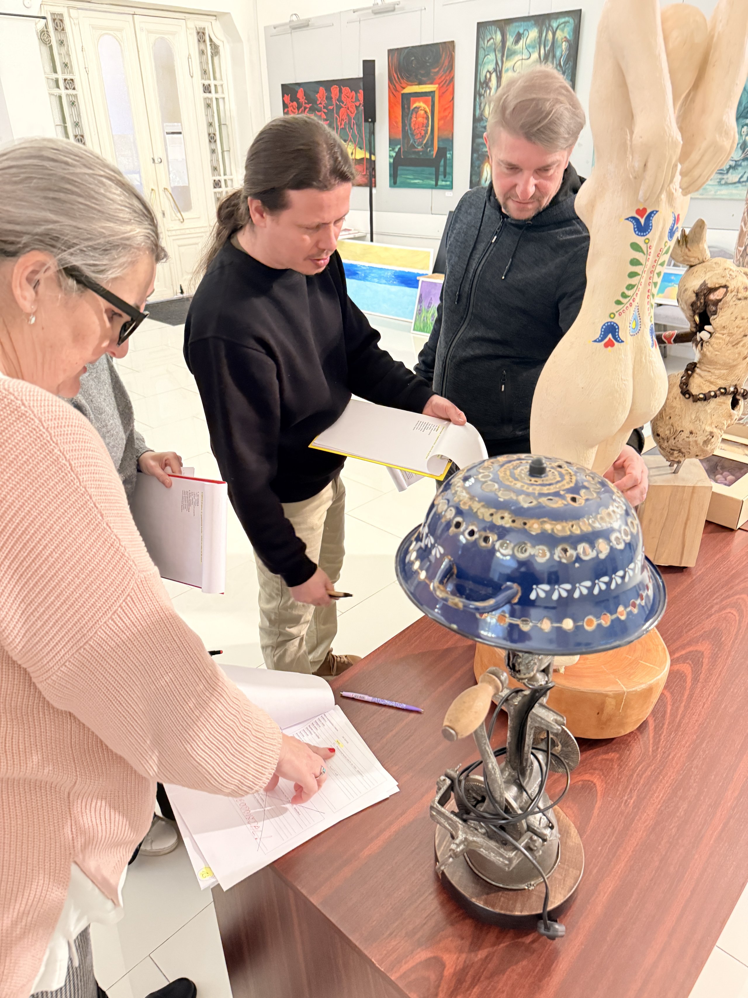 VÝTVARNÉ SPEKTRUM 2026 regionálne kolo Michalovce, Sobrance - vernisáž, vyhodnotenie, rozborový seminár