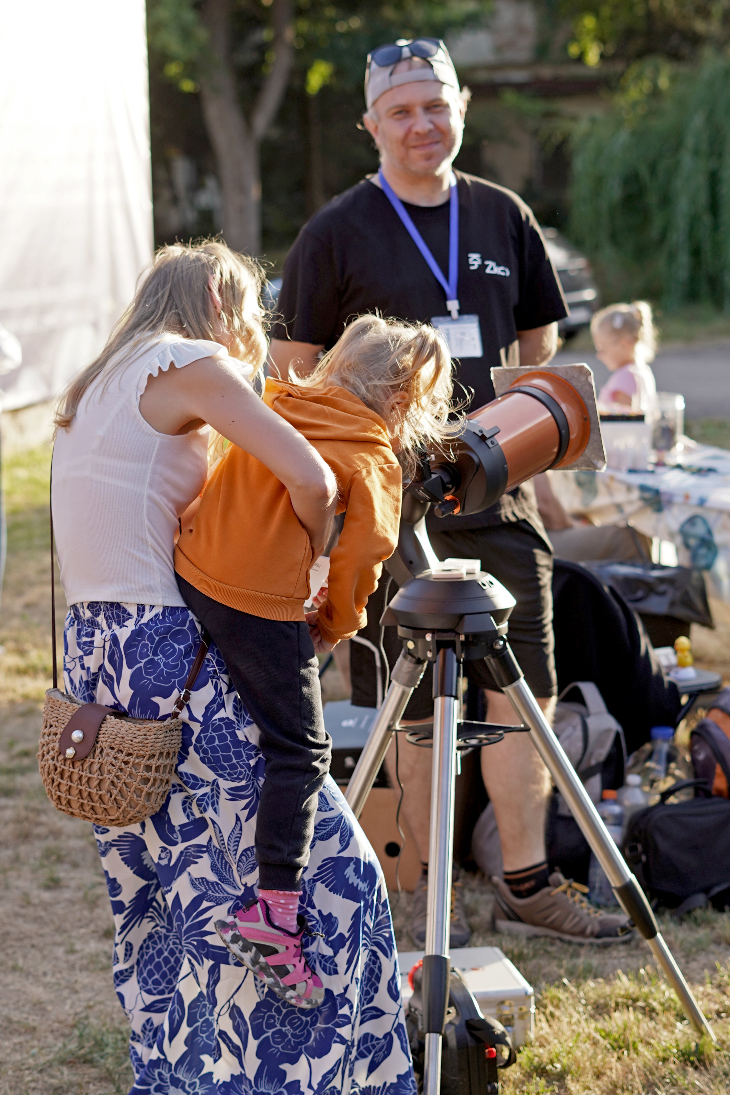 Letný večer pohybu, filmu a hviezd