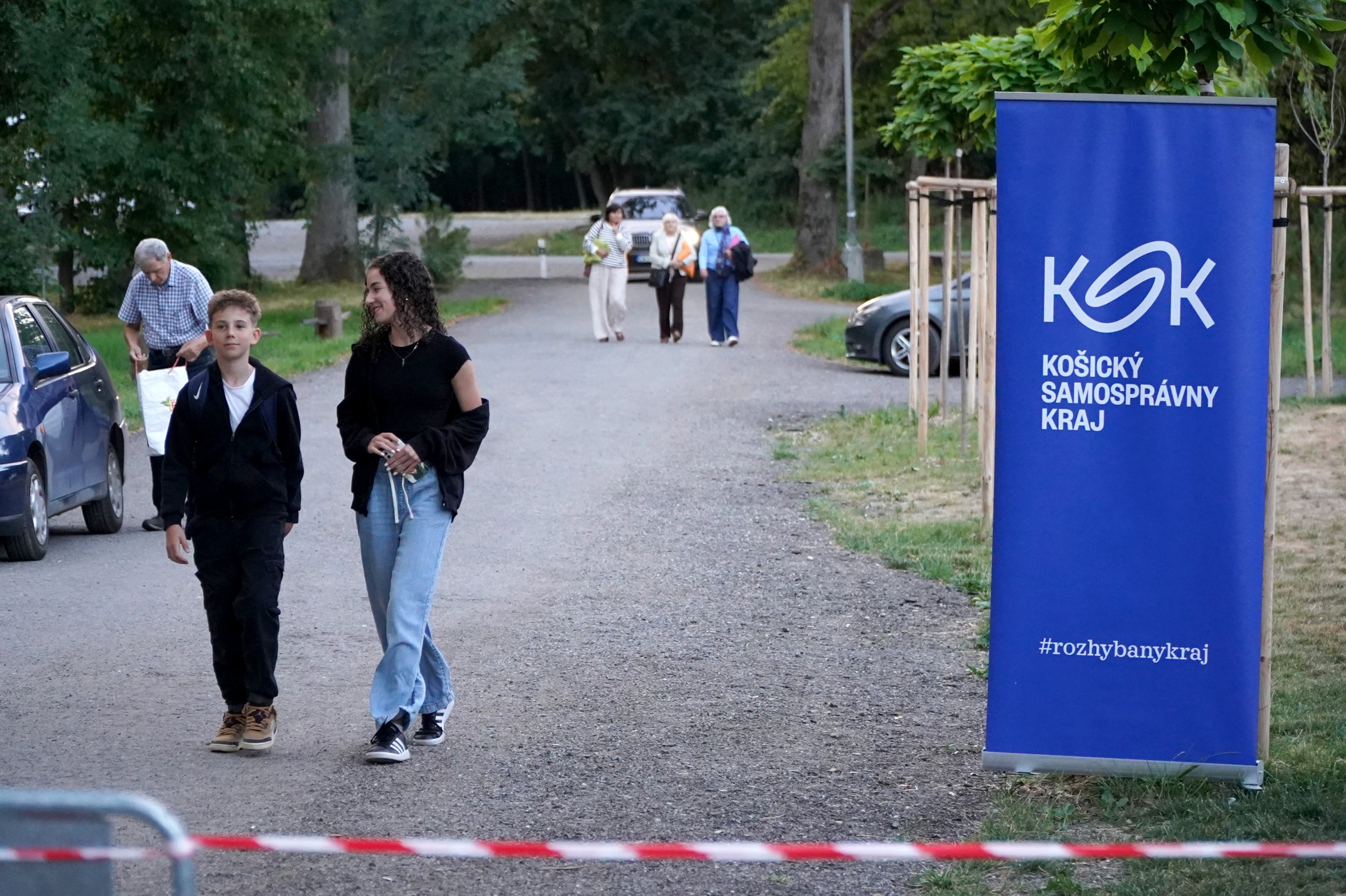 Letný večer pohybu, filmu a hviezd