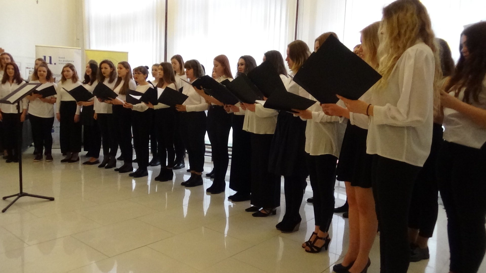 MLÁDEŽ SPIEVA 2020