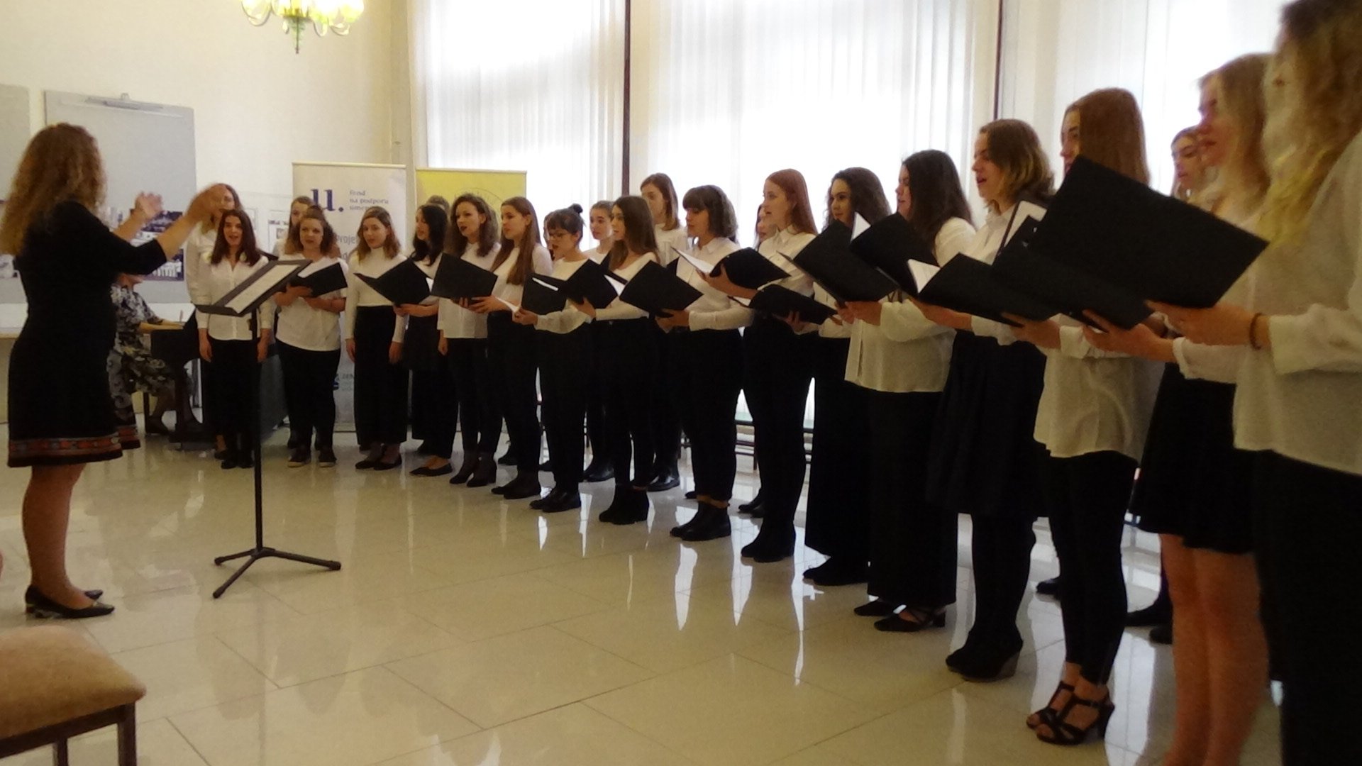 MLÁDEŽ SPIEVA 2020