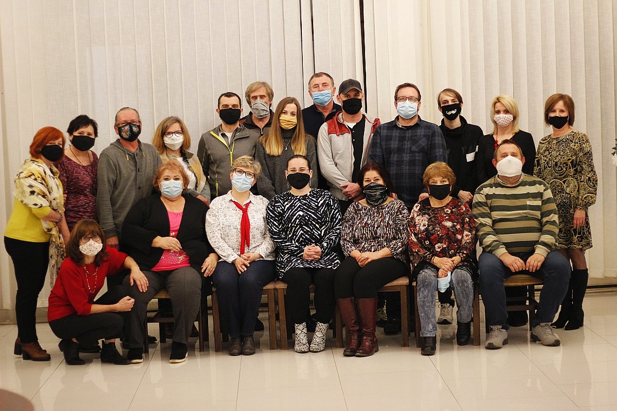 SCÉNICKÁ JESEŇ-malý divadelný festival ochot.divadiel