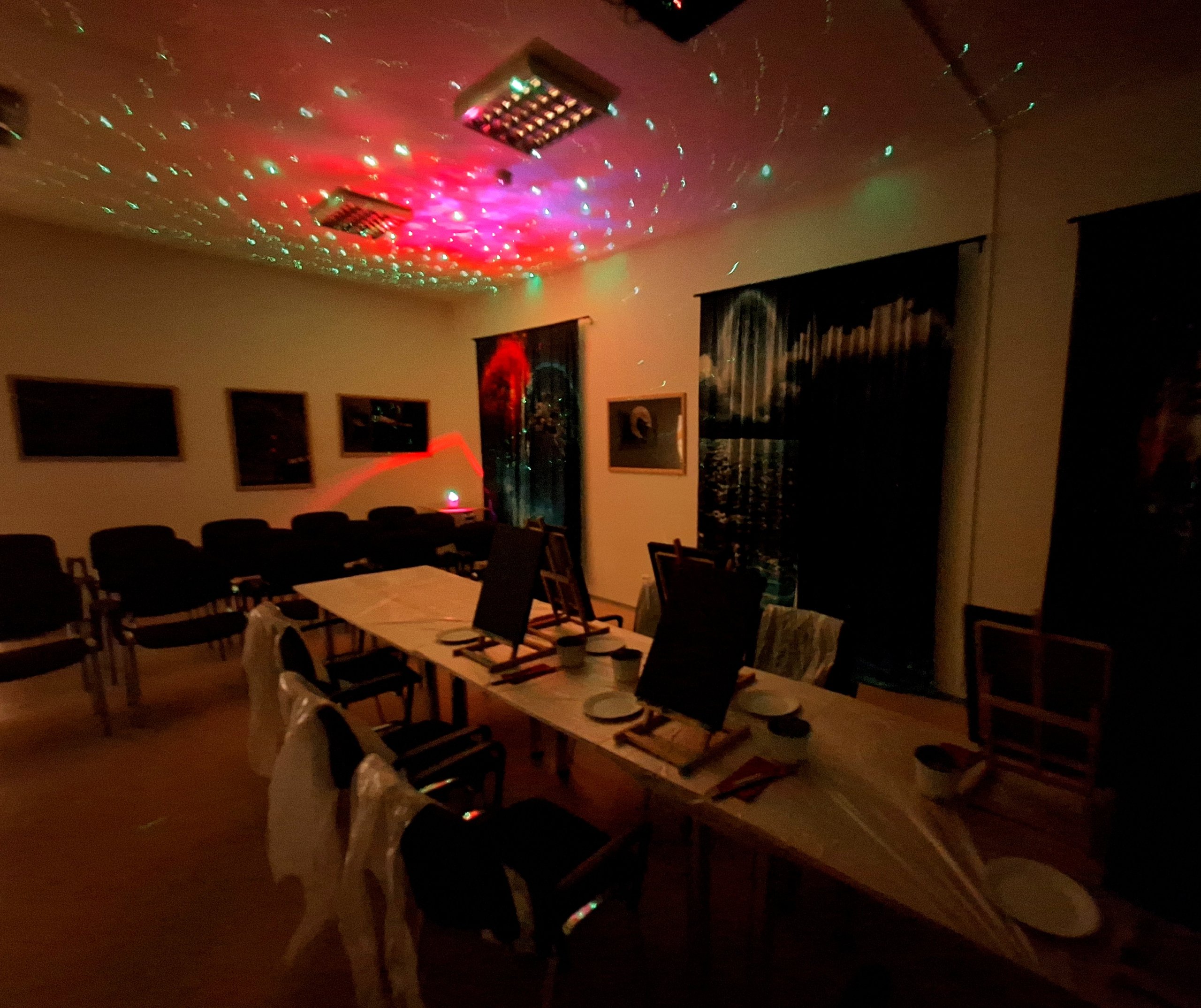 Večerné pozorovanie oblohy - Všetky oči hore!