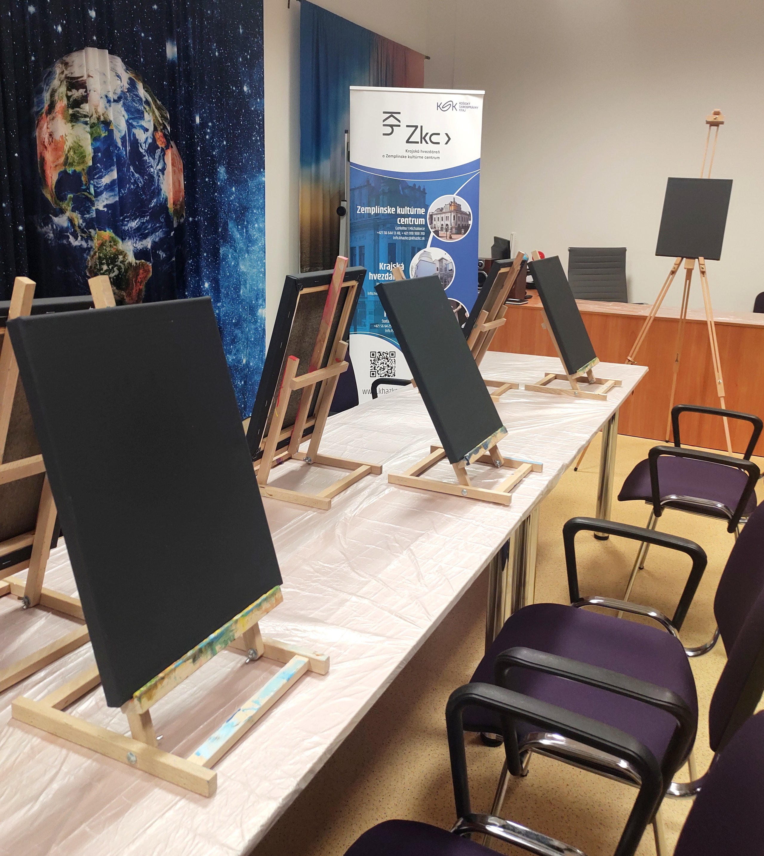 Večerné pozorovanie oblohy - Všetky oči hore!