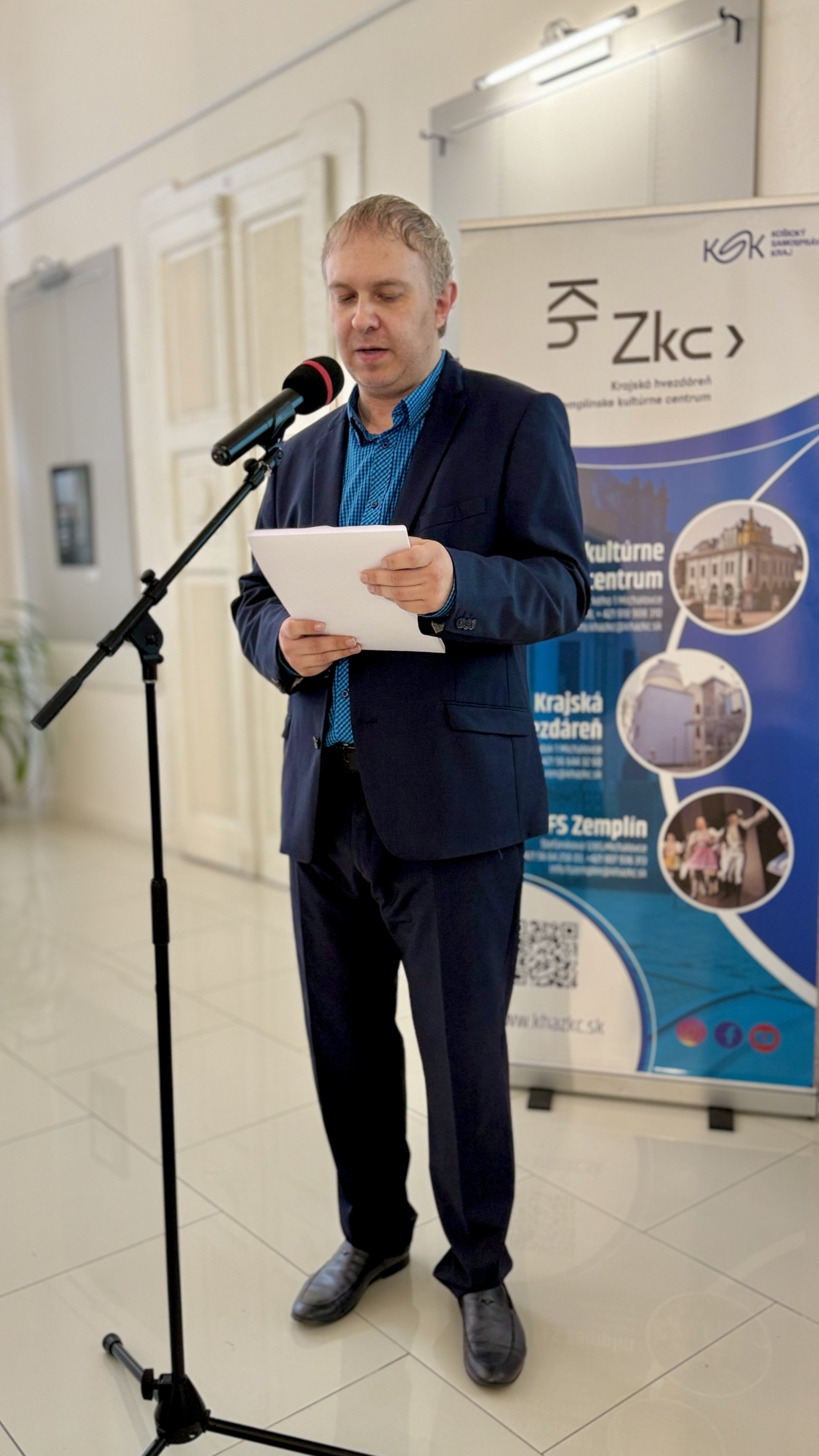 Výstava súťažných prác "Vesmír očami detí 2026"