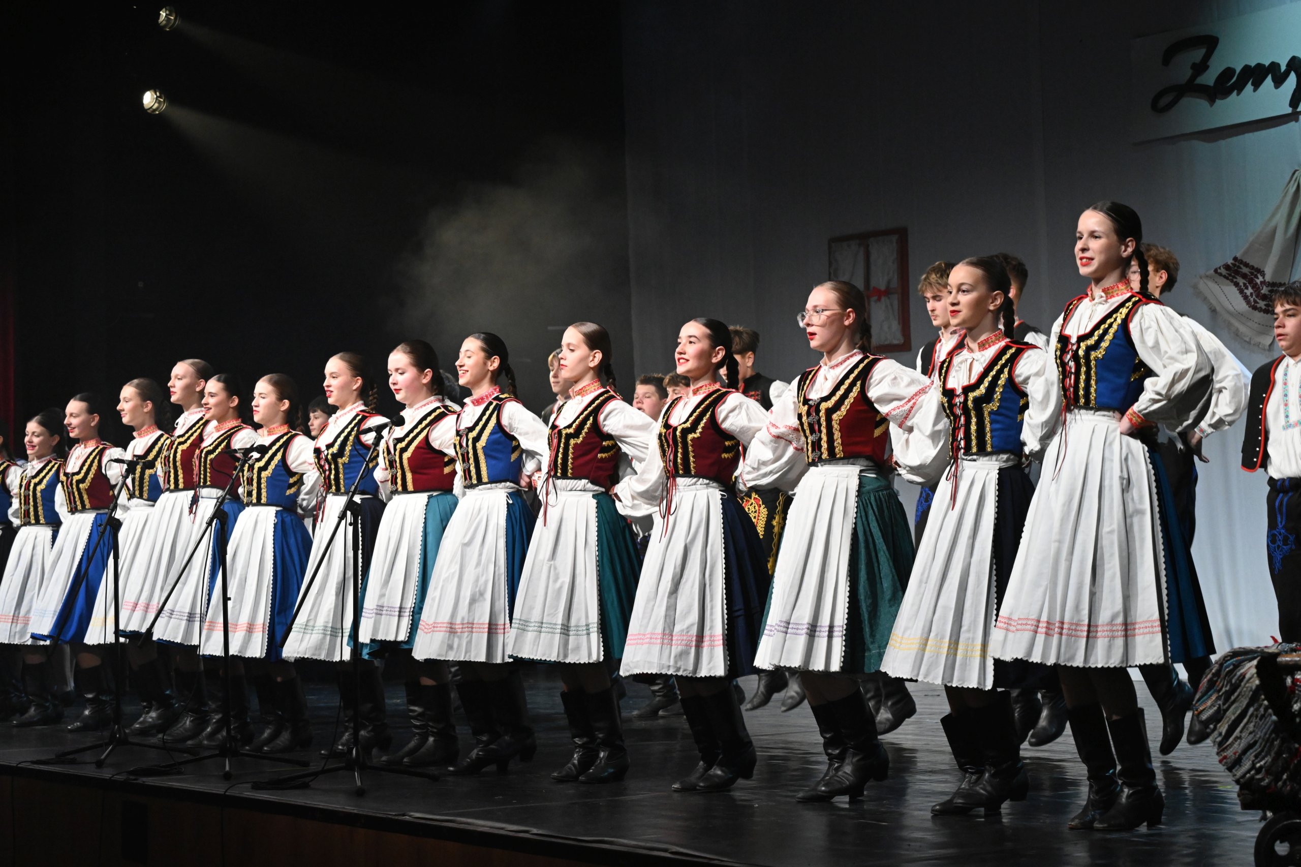 Hopsa deti, hopsasa...