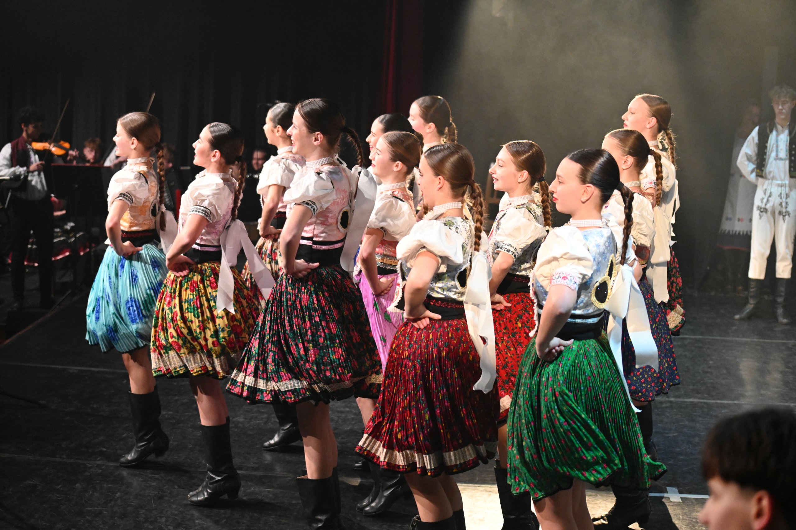 Hopsa deti, hopsasa...