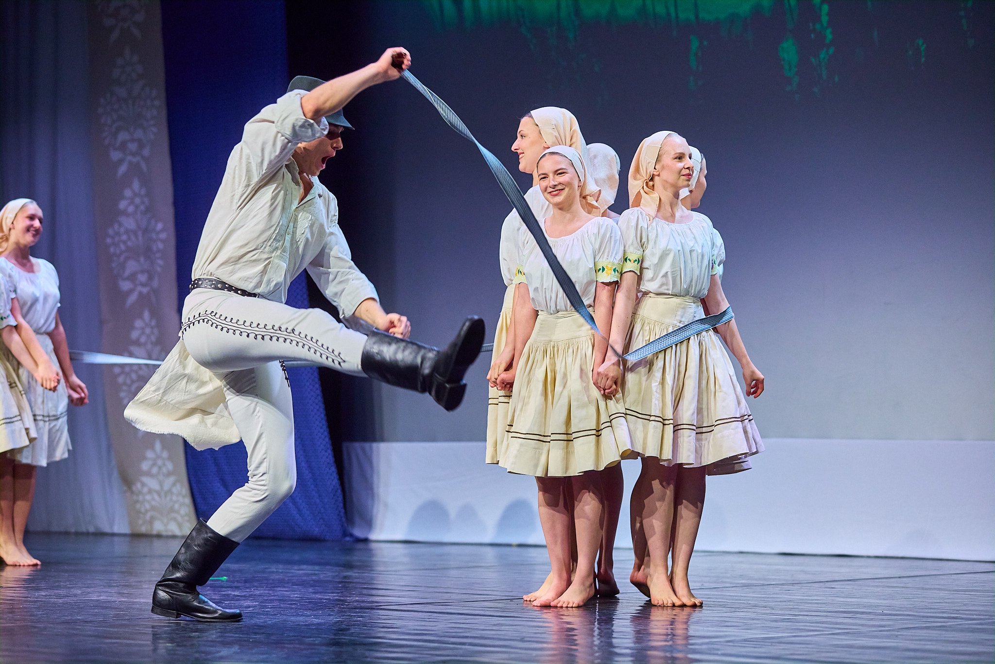 A pri našom jaročku - uvedenie novej choreografie "Z parobka gazda"