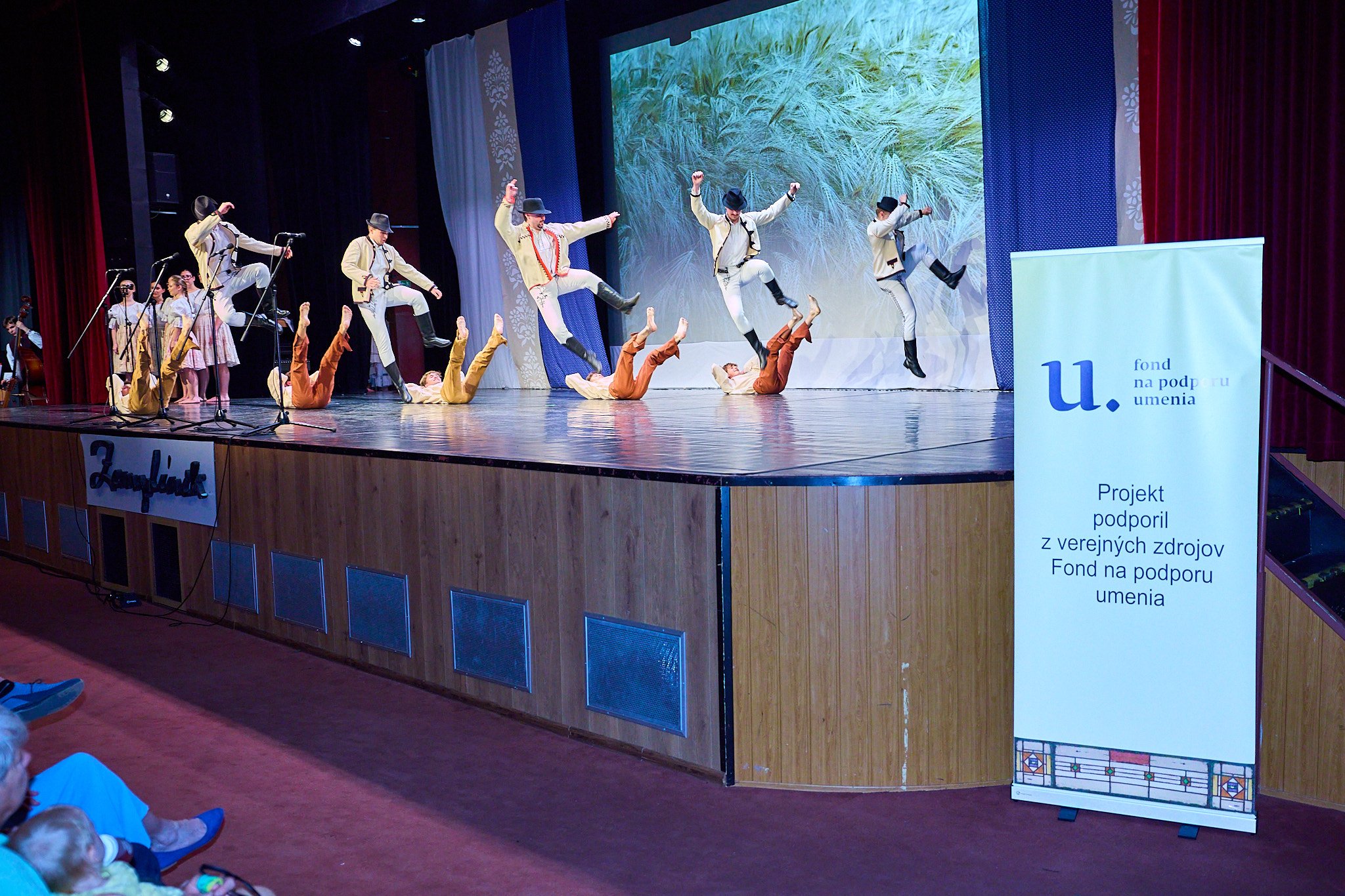 A pri našom jaročku - uvedenie novej choreografie "Z parobka gazda"