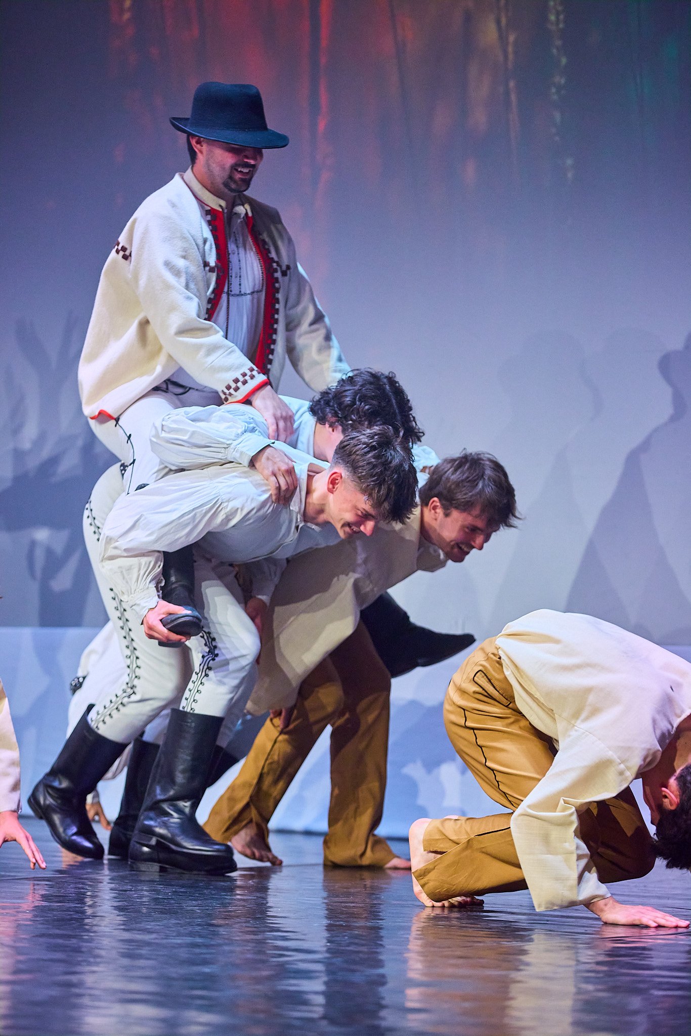 A pri našom jaročku - uvedenie novej choreografie "Z parobka gazda"